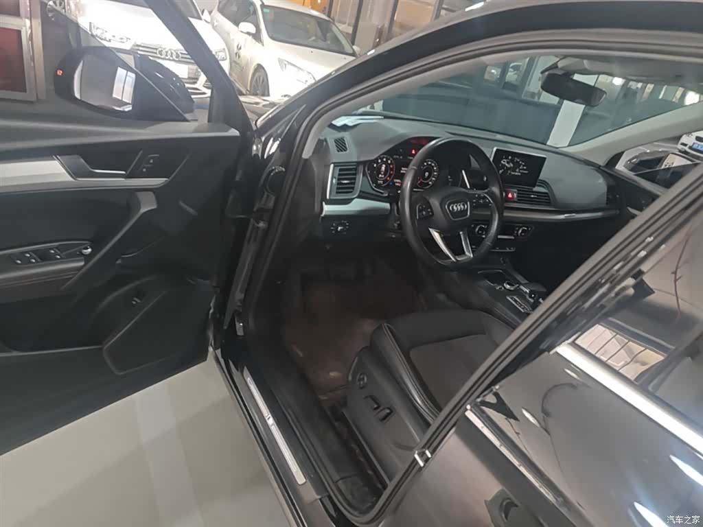 Audi Q5L, 2019 16