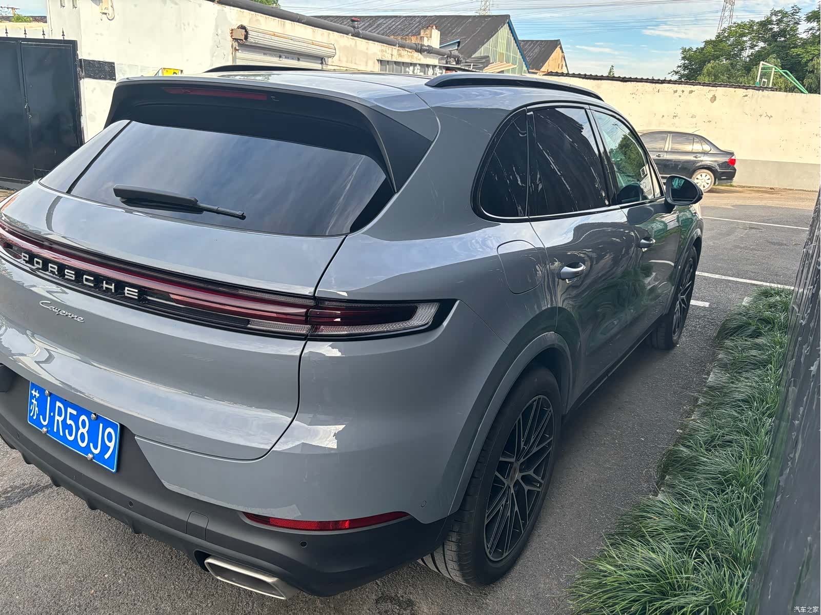 Porsche Cayenne, 2026 4