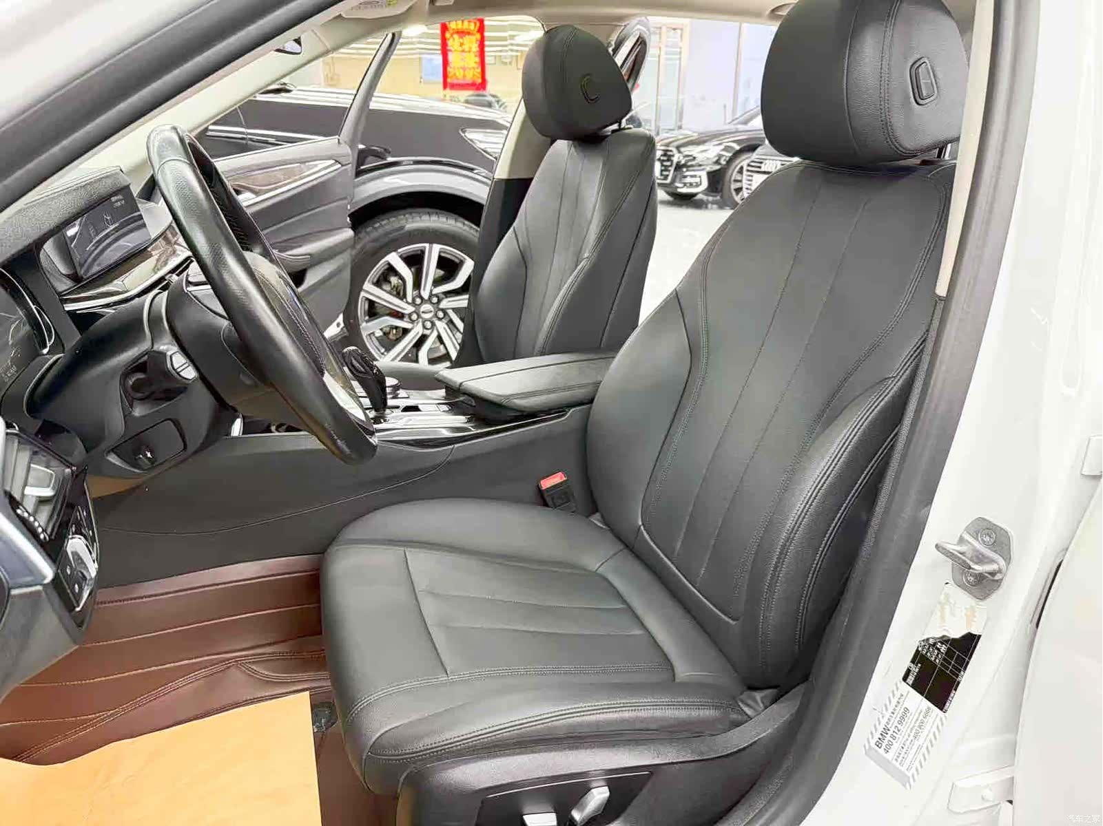 BMW 5 Series, 2018 14