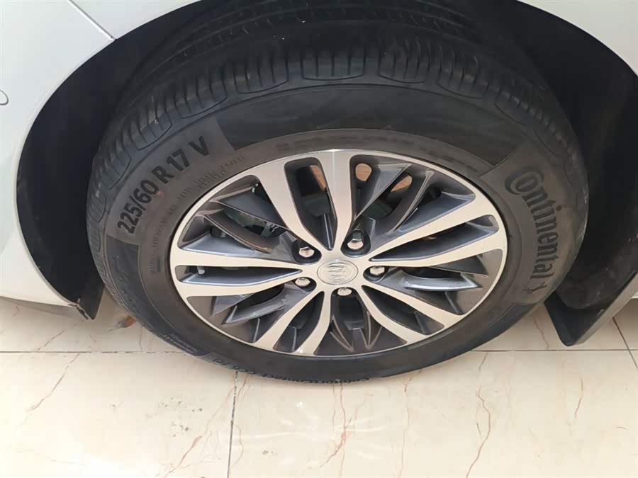 Buick GL8 2022, фото 23