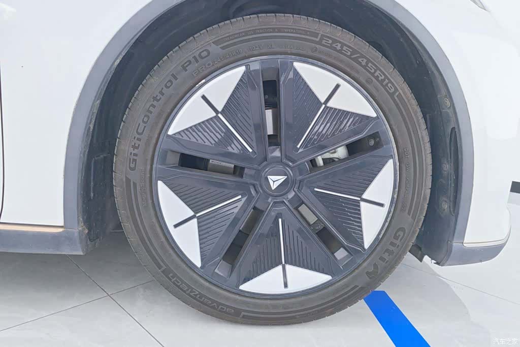 Deepal SL03, 2023 6