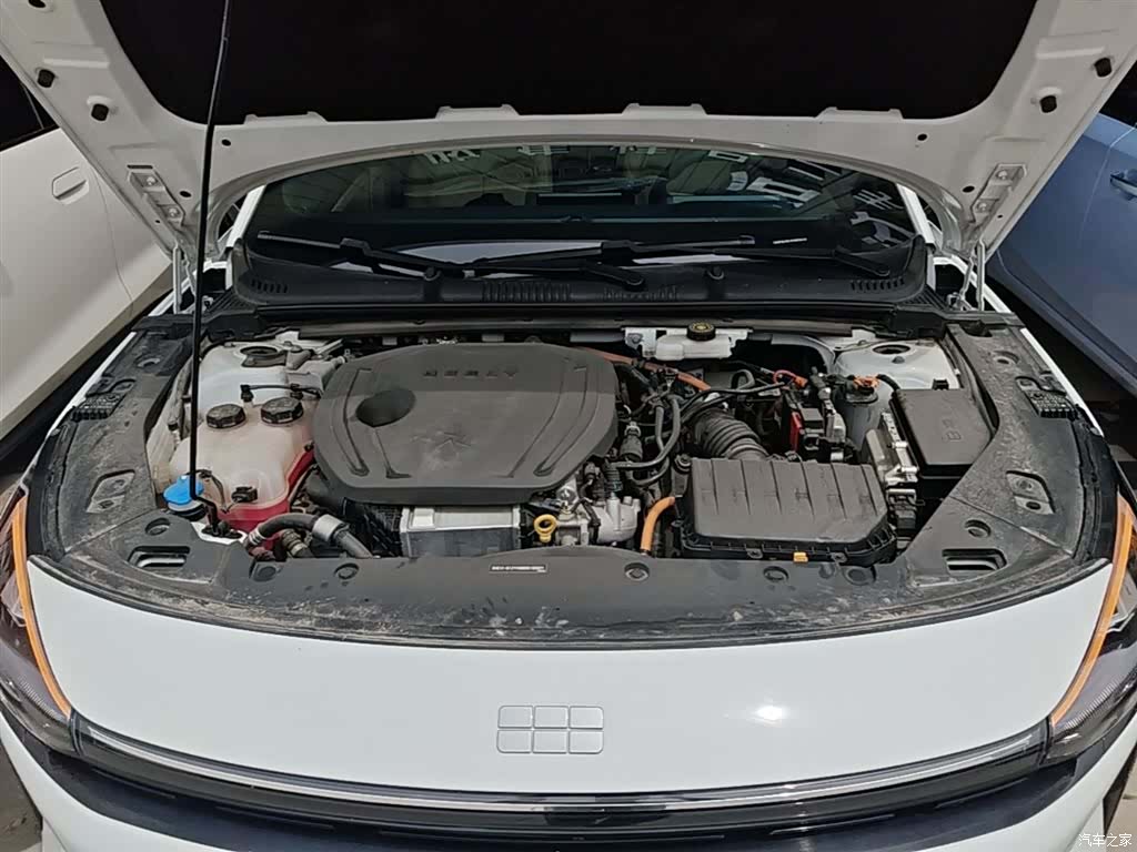 Geely Galaxy L6, 2024 20