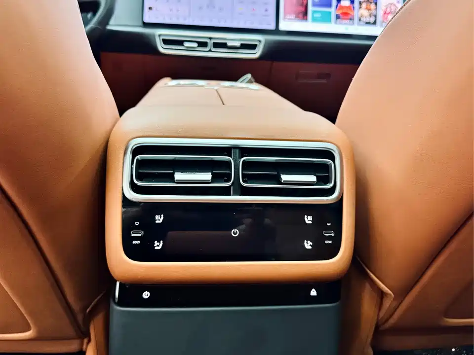 Li Auto Ideal L6