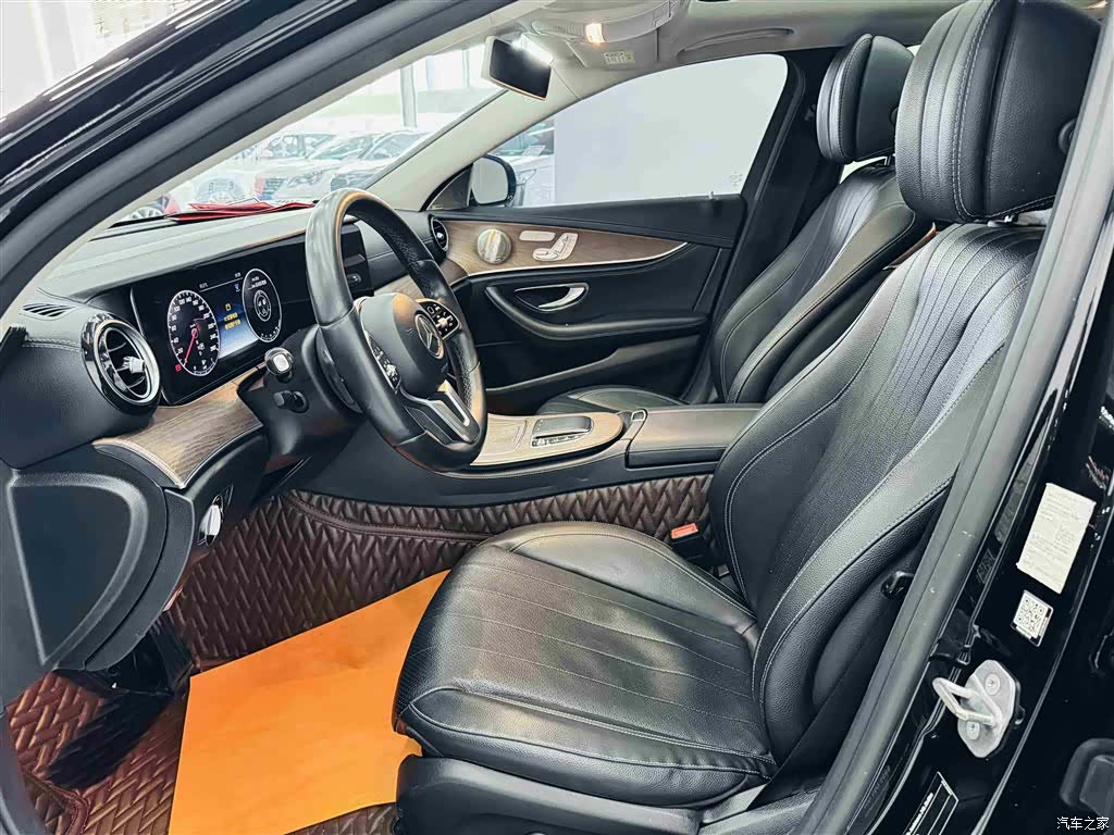 Mercedes-Benz E-Class, 2019 14