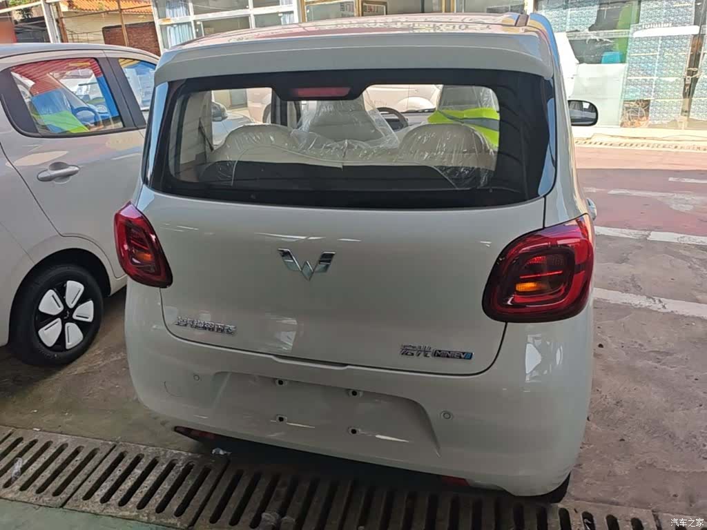 Wuling MINIEV, 2026 6