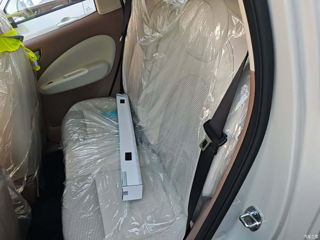 Wuling MINIEV, 2026 17