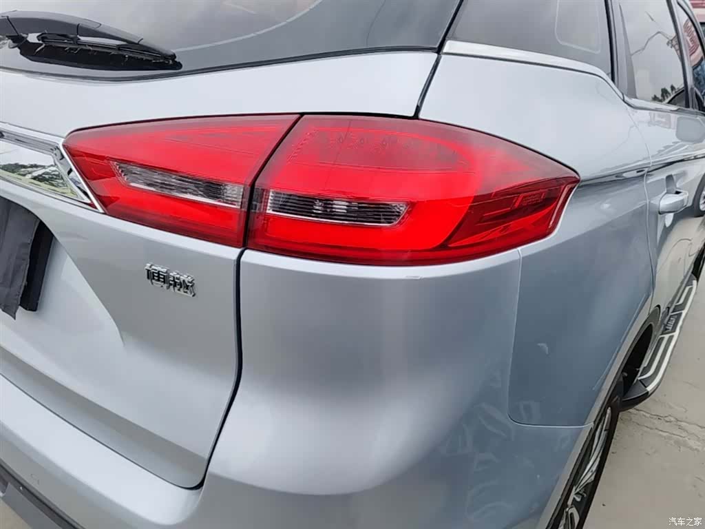 Geely Boyue, 2017 8