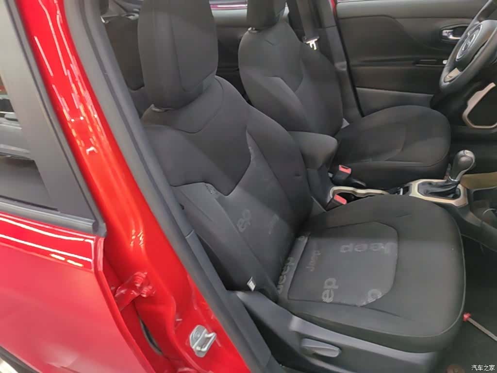 Jeep Renegade, 2017 25