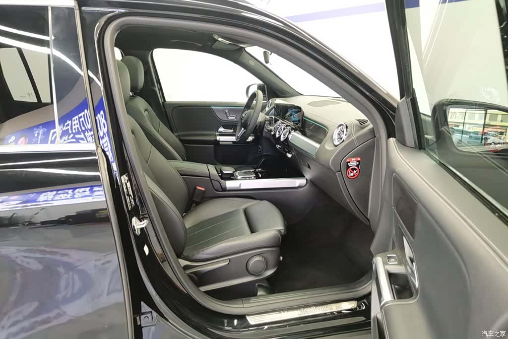 Mercedes-Benz GLB, 2022 8