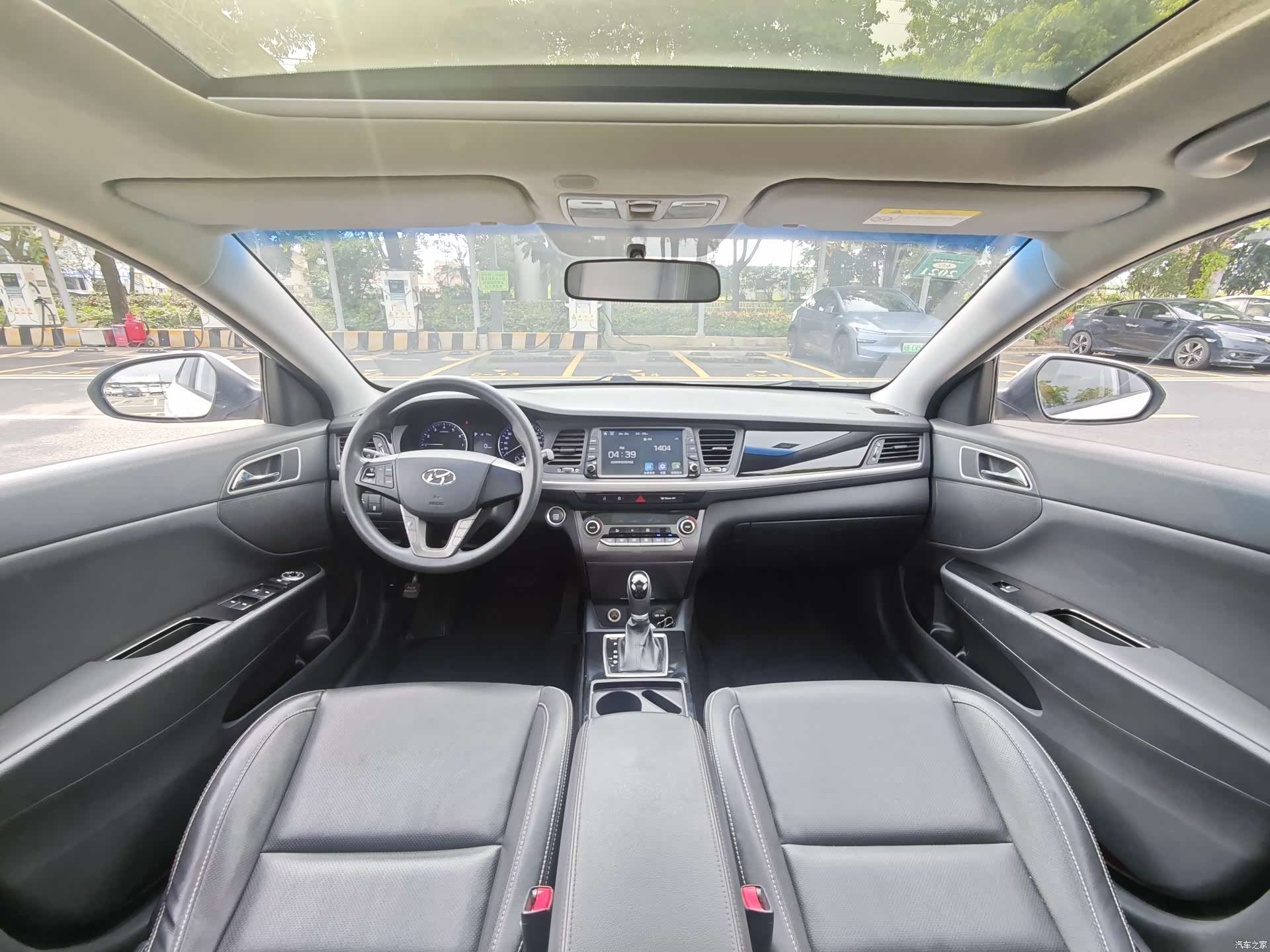 Hyundai GLS, 2017 13