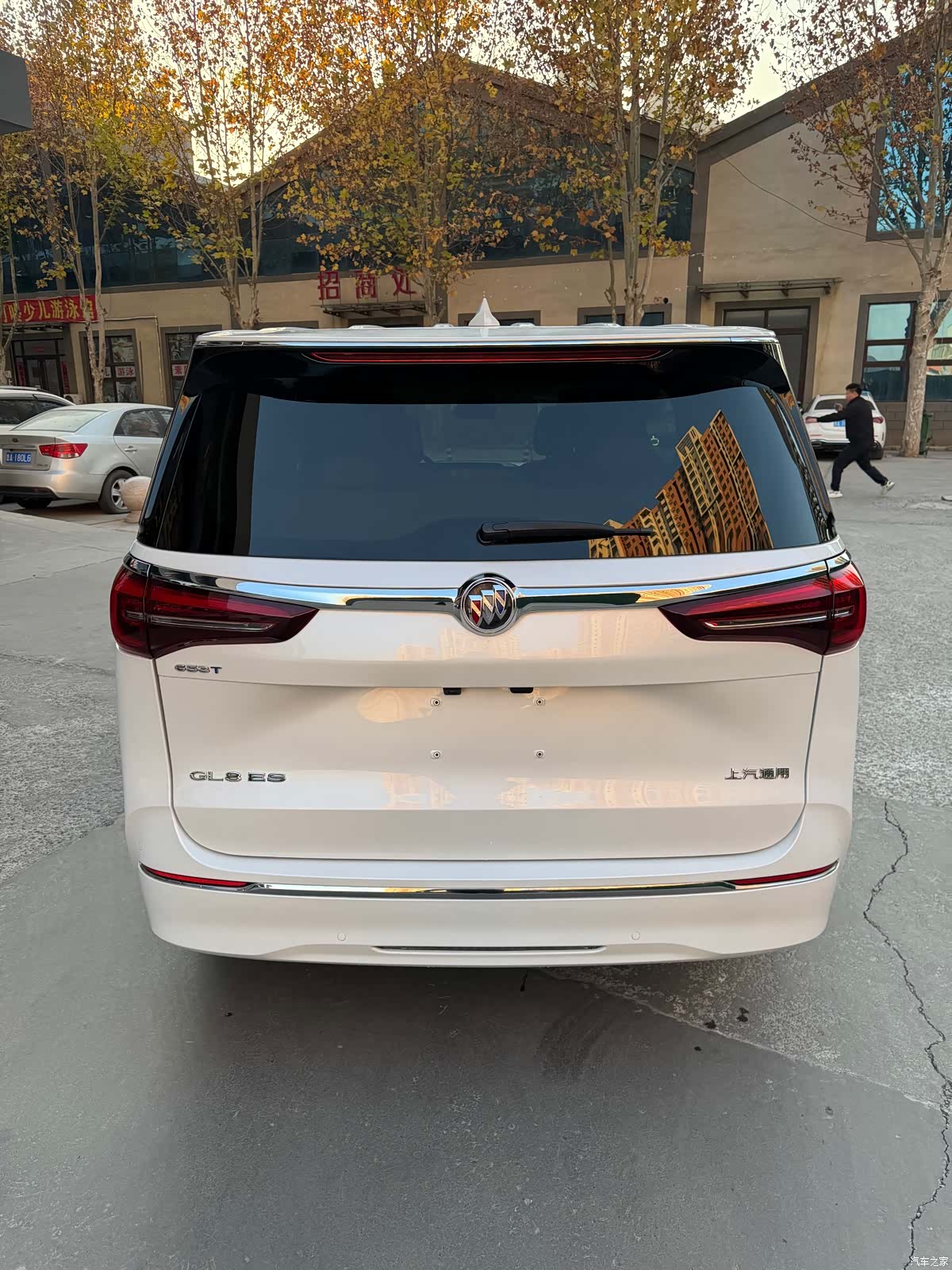 Buick GL8, 2023 все фото