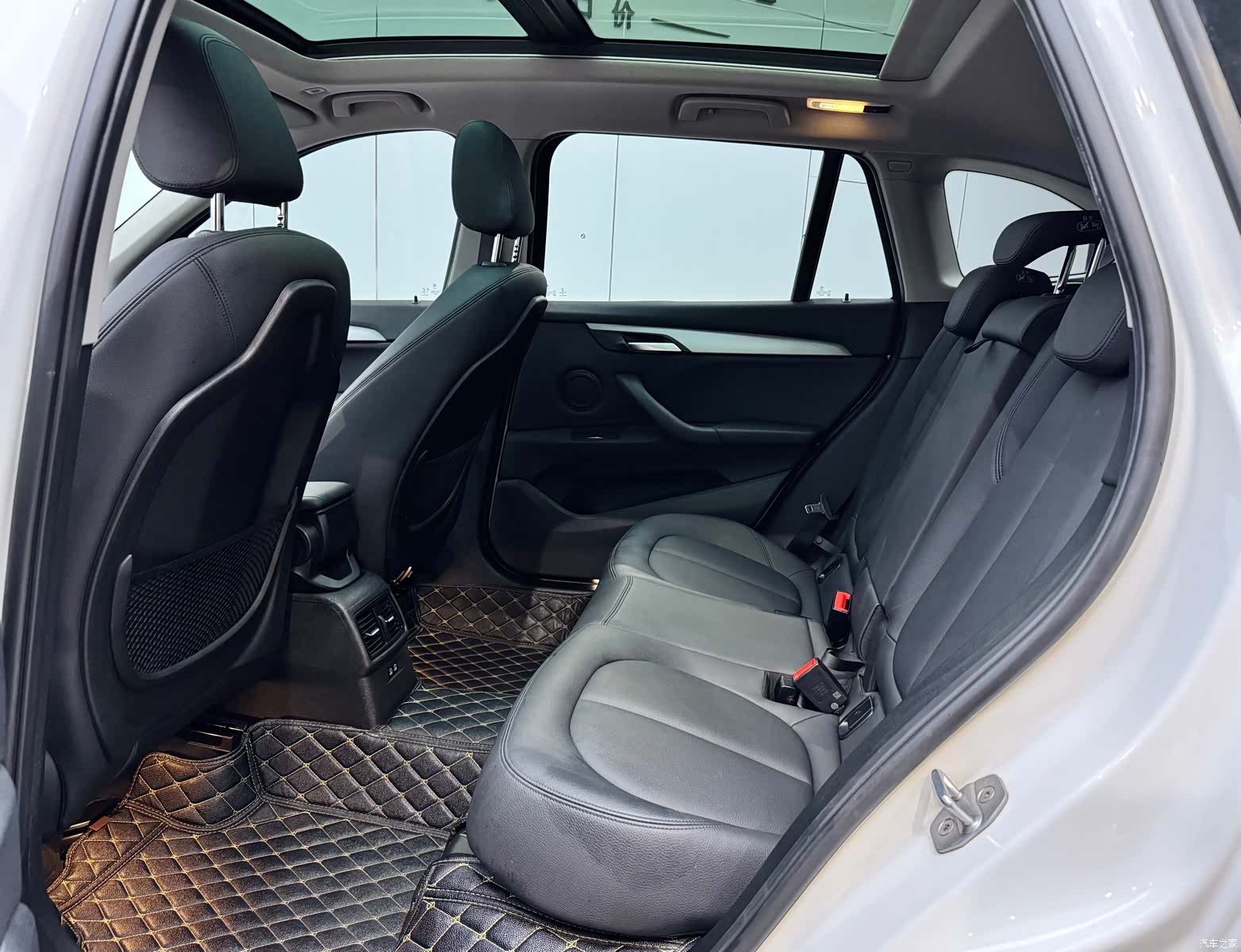 BMW X1, 2019 10