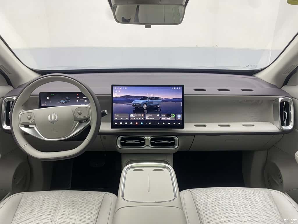Leapmotor B10, 2025 13
