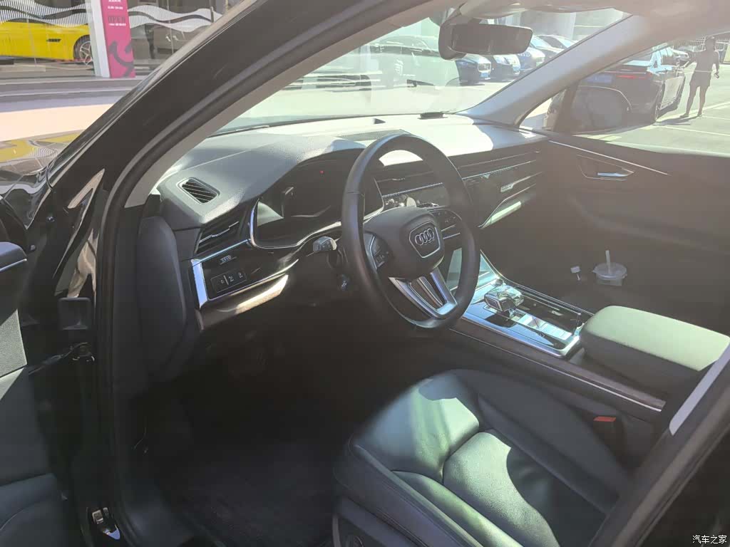 Audi Q7, 2020 6