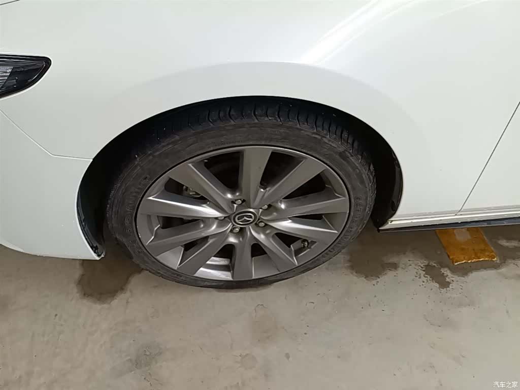 Mazda Mazda3, 2022 23