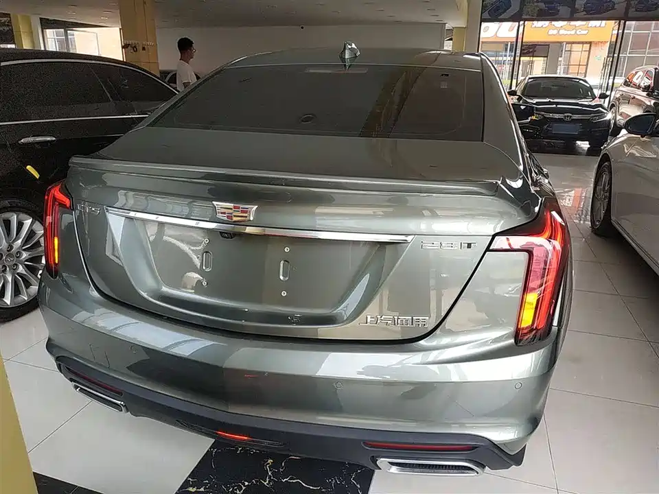 Cadillac CT5