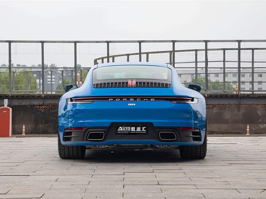 Porsche 911