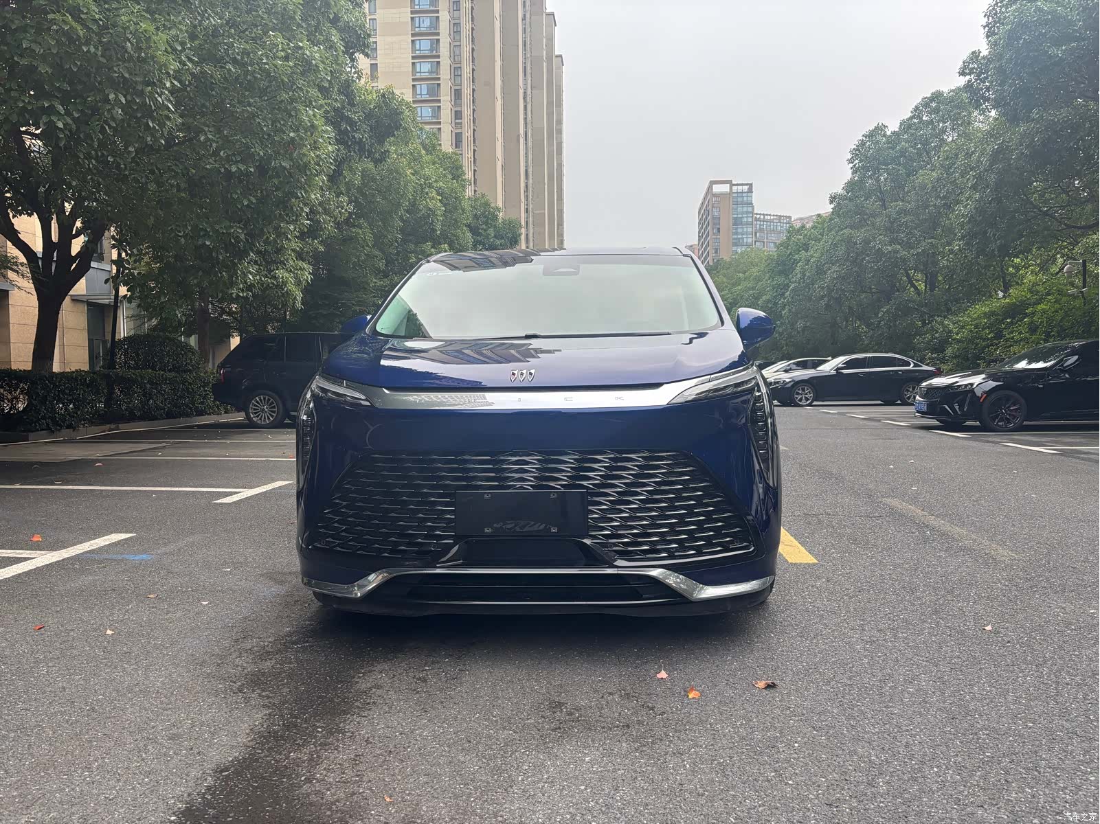 Buick Century, 2023 3