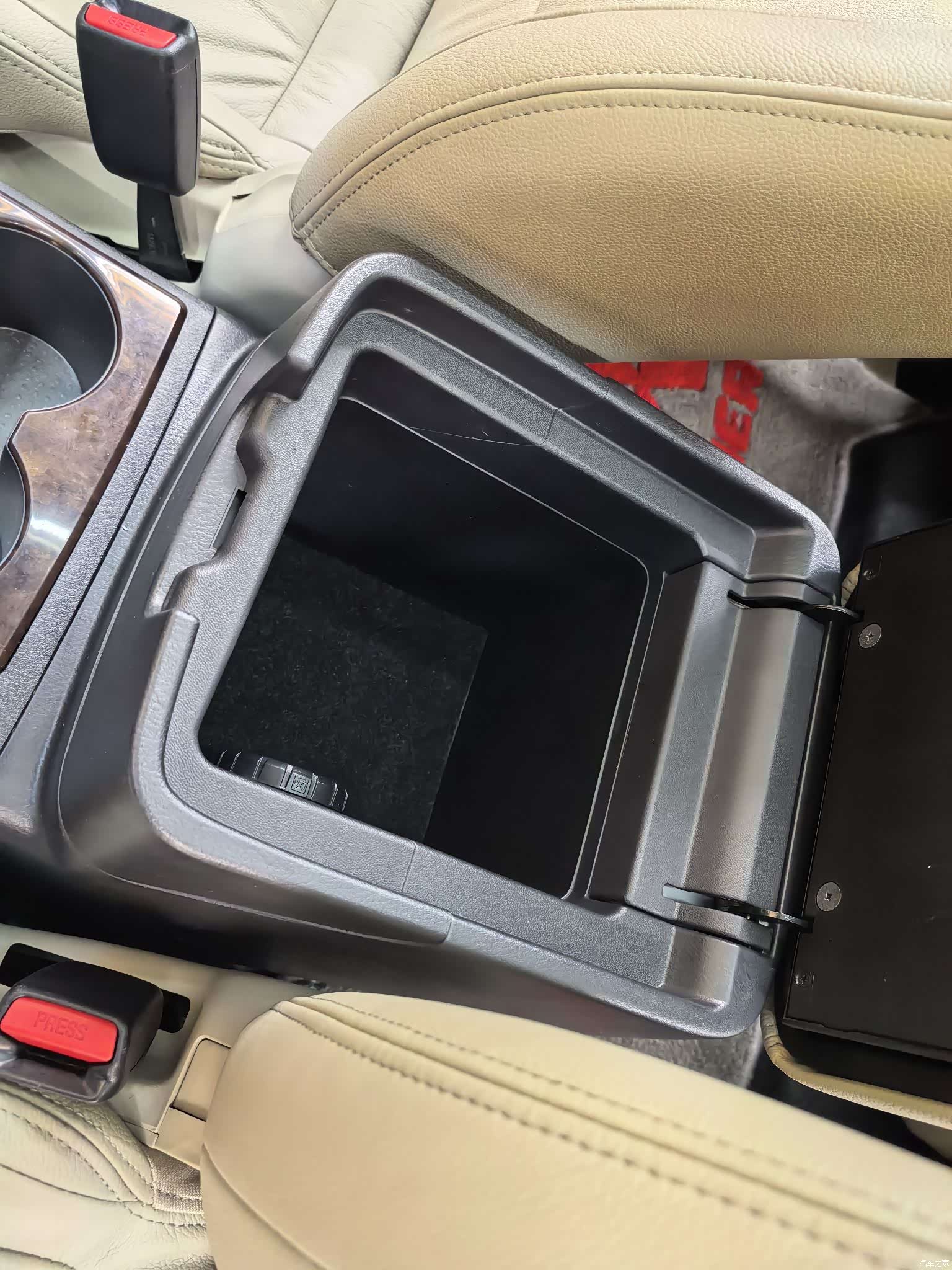 Mitsubishi Pajero, 2019 22