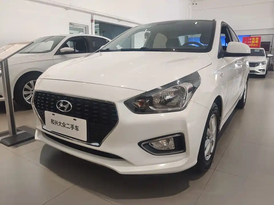 Hyundai Rena