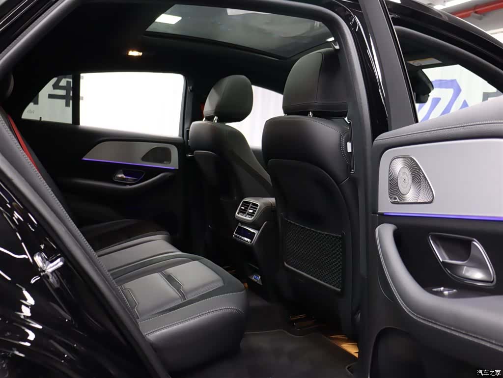 Mercedes-Benz GLE, 2025 22