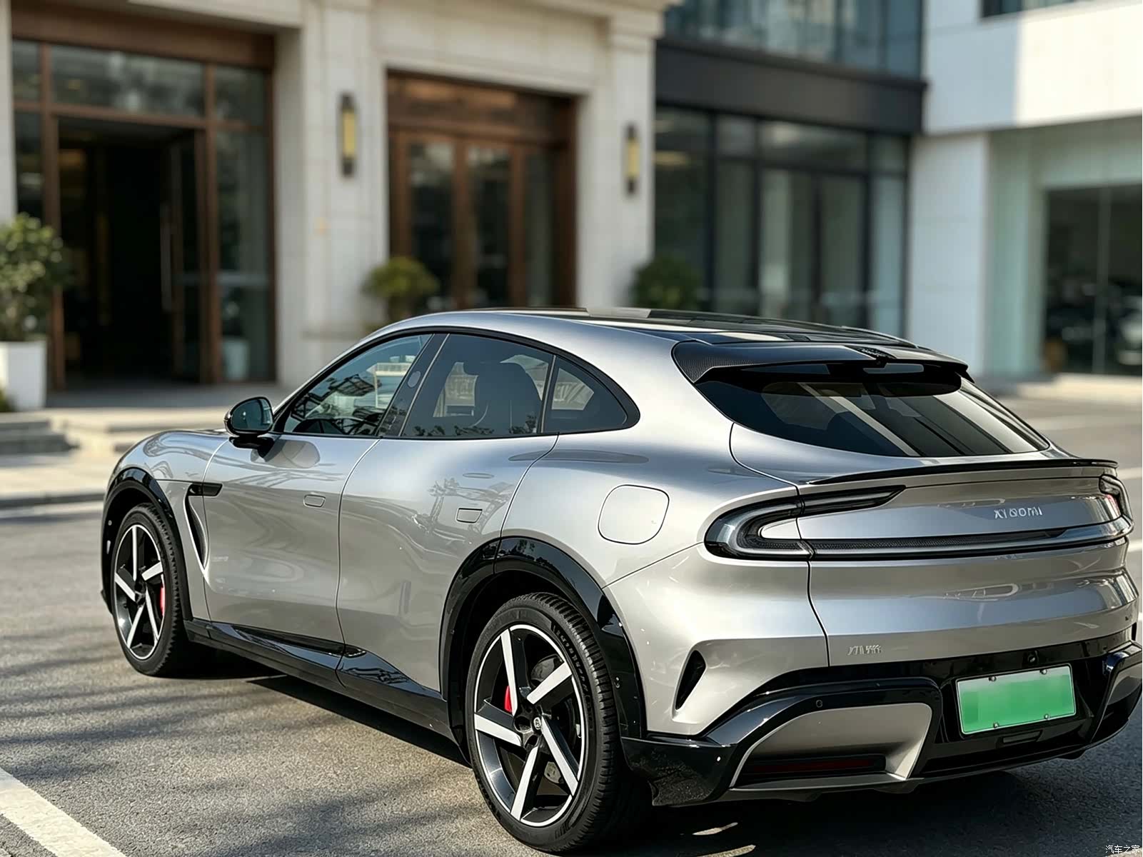 Xiaomi YU7, 2025 8