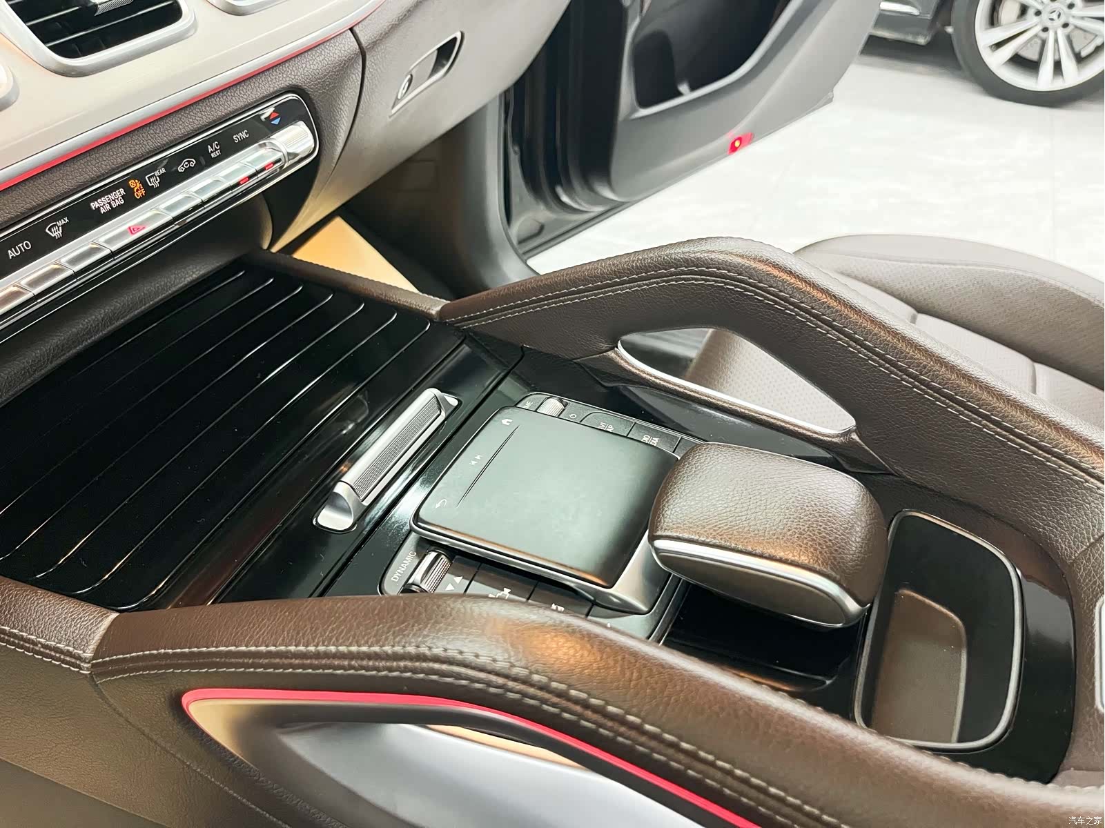 Mercedes-Benz GLE, 2021 14