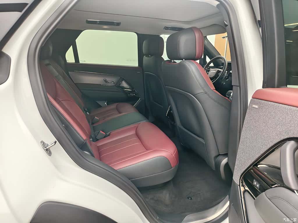Land Rover Range Rover, 2024 16