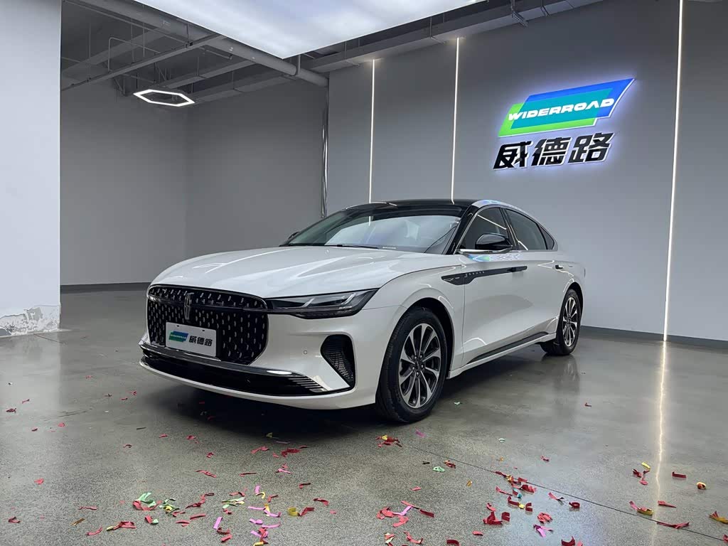 Lincoln Z 2025 2.0T