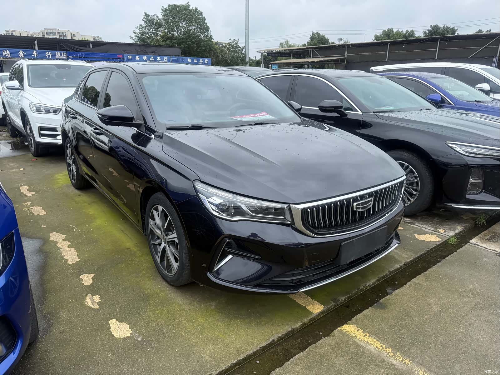 Geely Emgrand, 2022 3