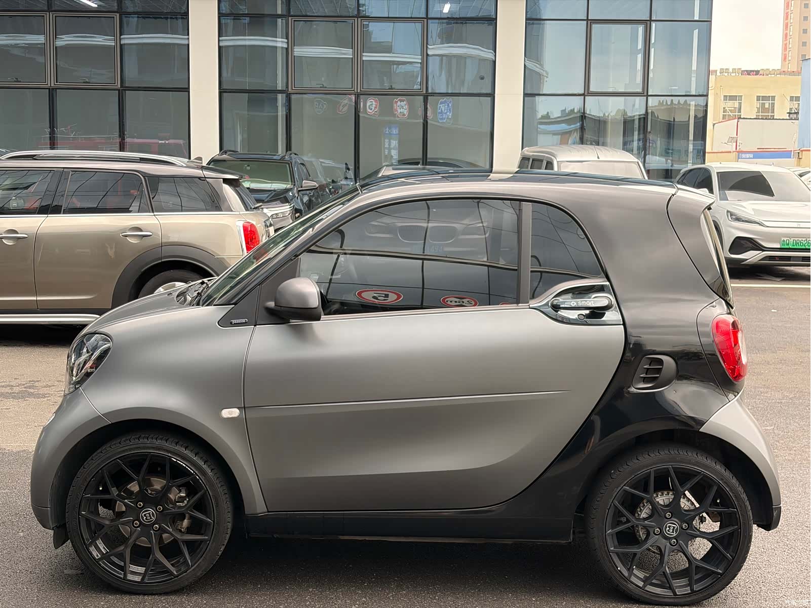 Smart Fortwo, 2019 все фото