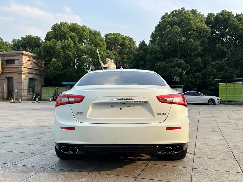 Maserati Ghibli