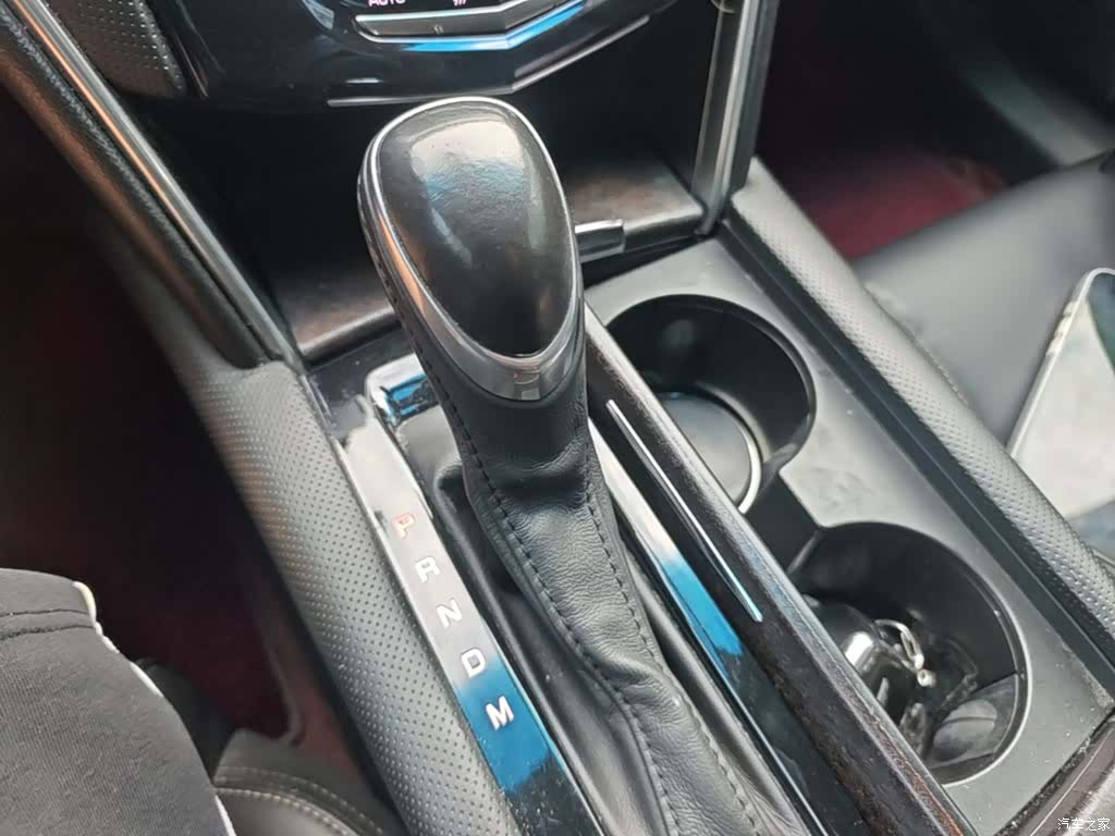 Cadillac XTS, 2018 14