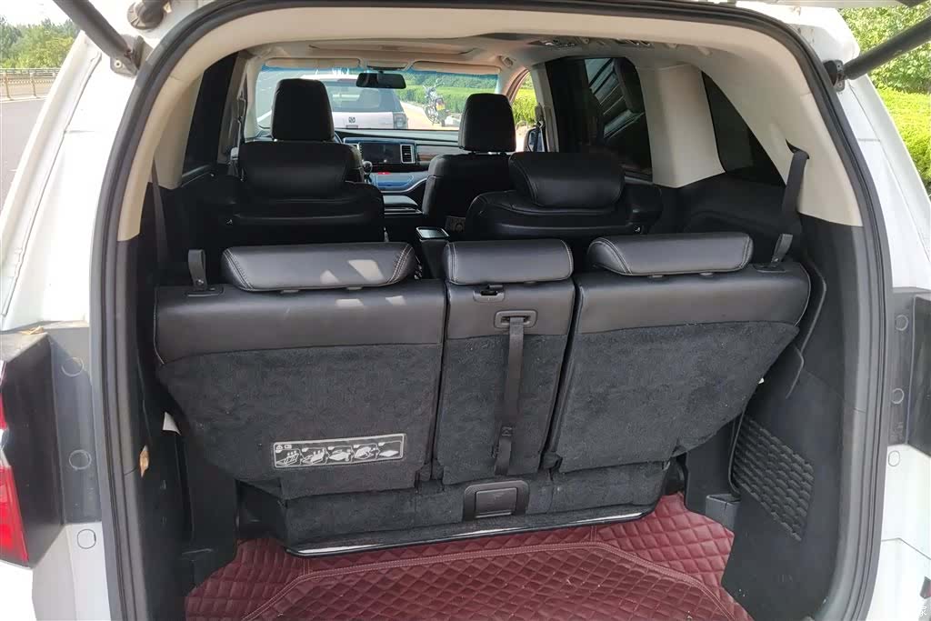 Honda Elysion, 2017 4