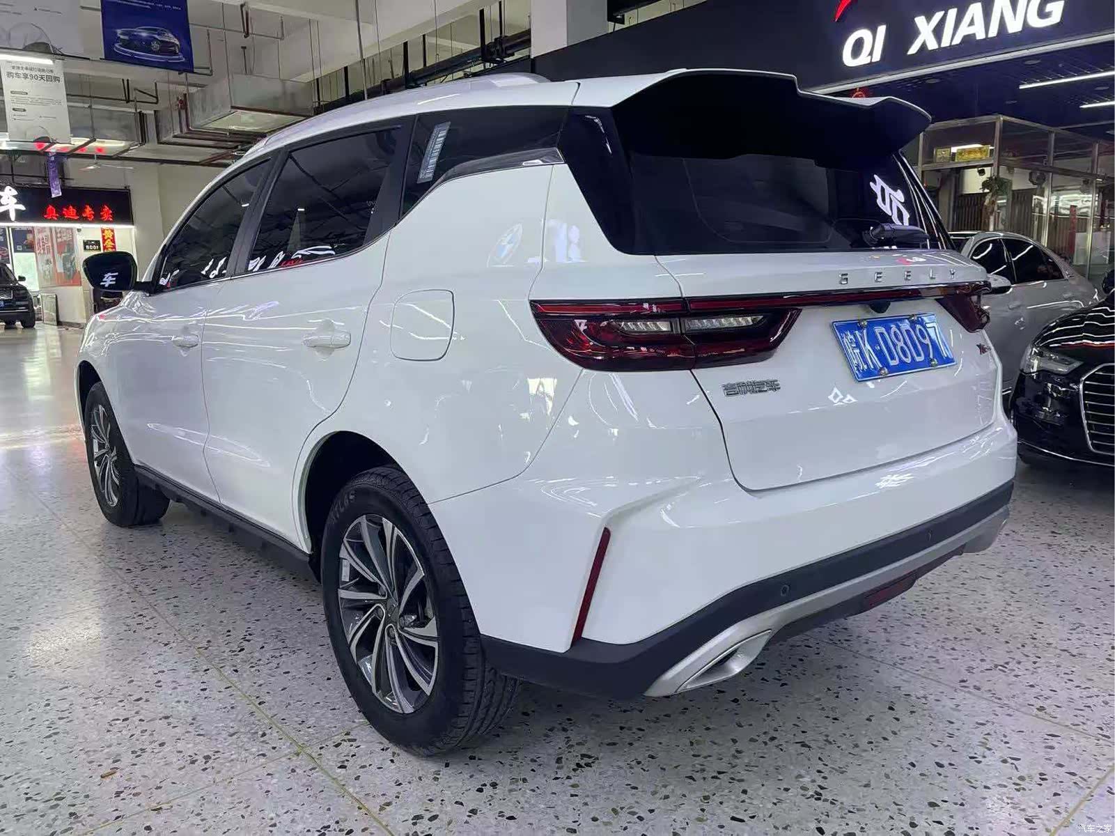 Geely X6, 2023 4