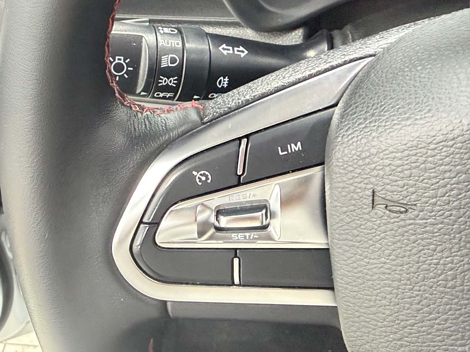 Geely X3, 2022 12