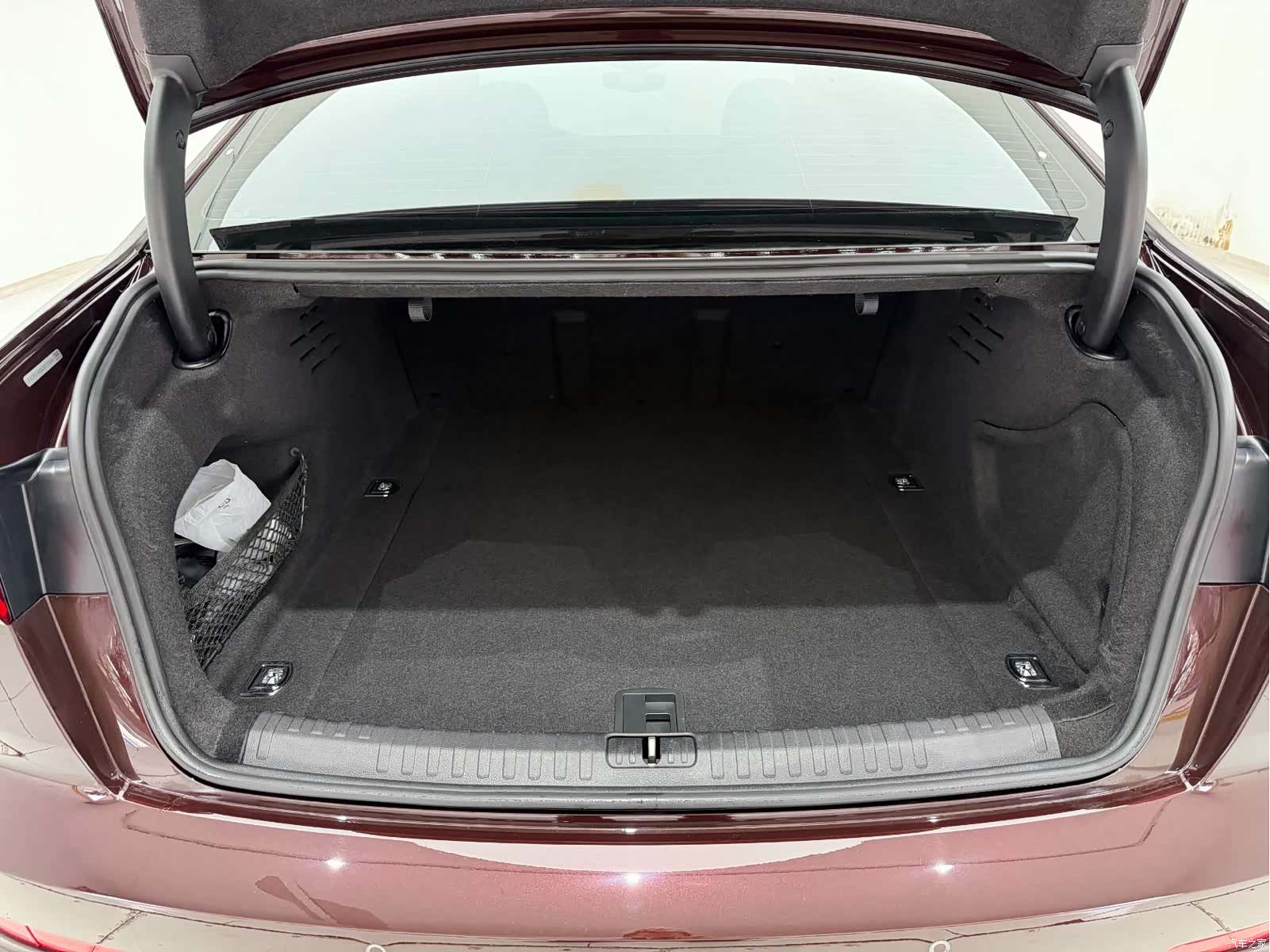 Audi A6L, 2020 14