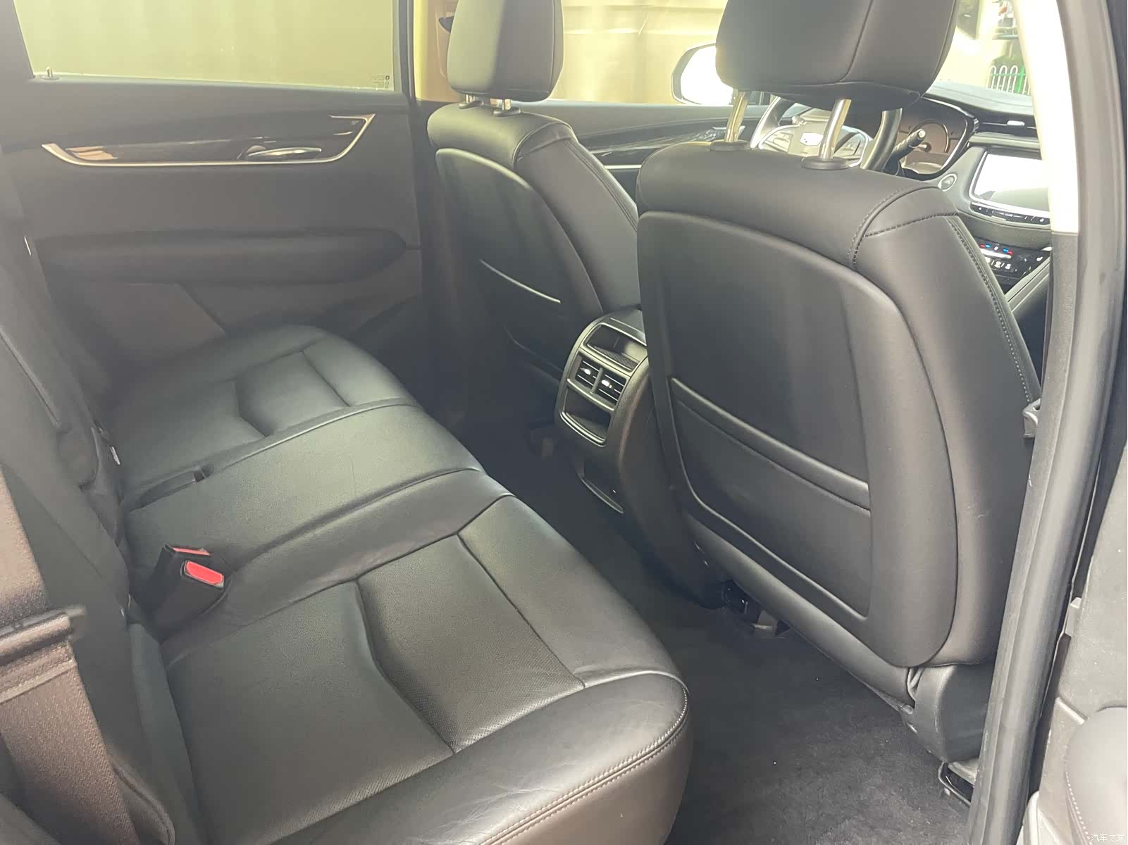 Cadillac XT5, 2017 8