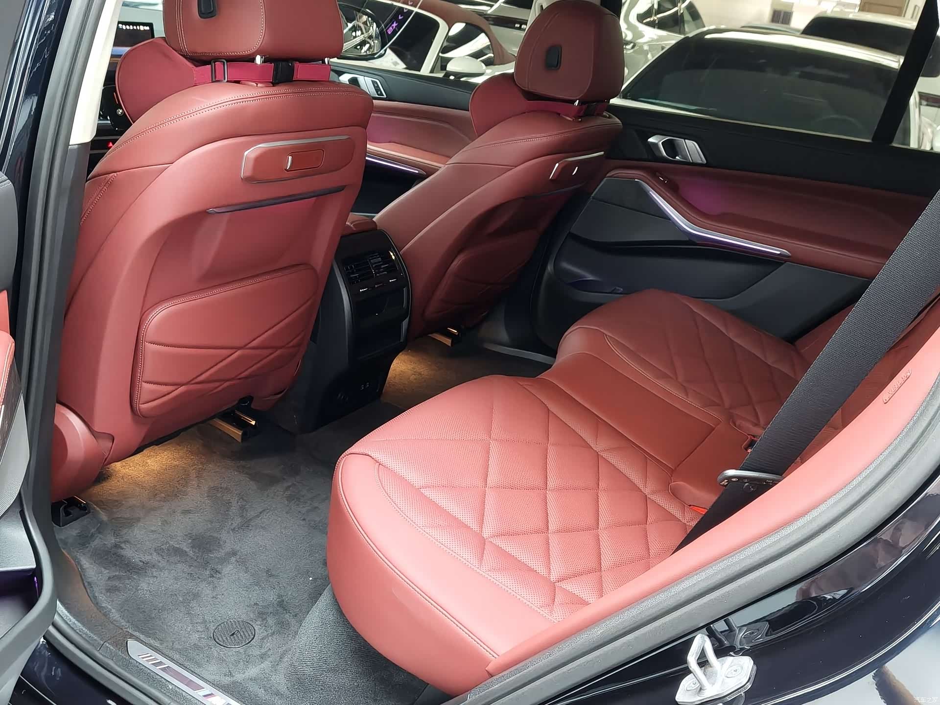 BMW X5, 2024 8