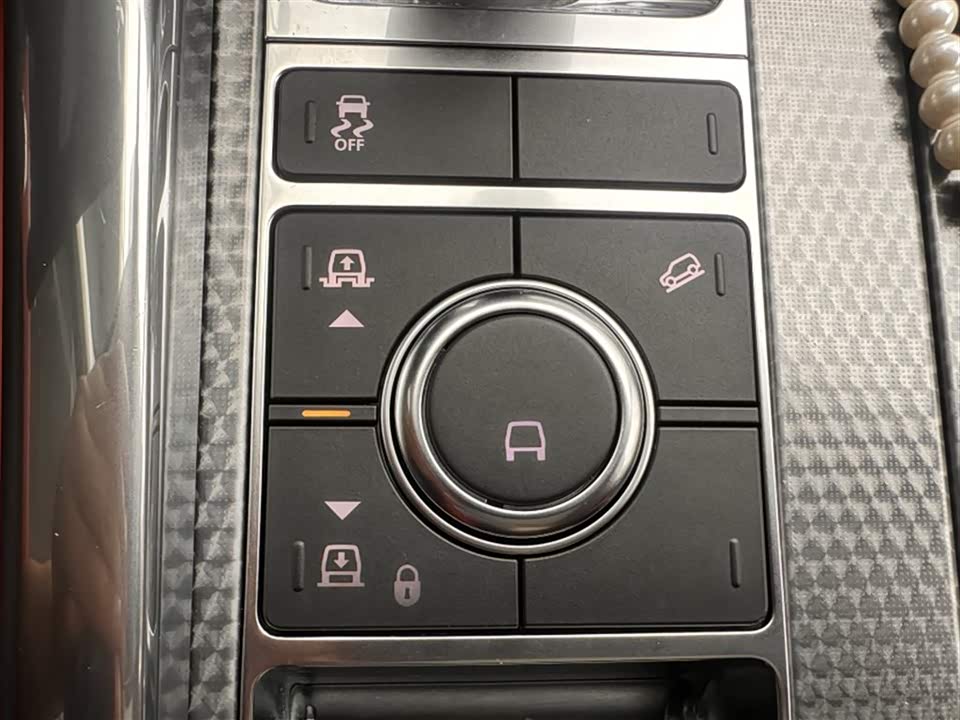 Land Rover Range Rover Sport Land Rover Range Rover Sport