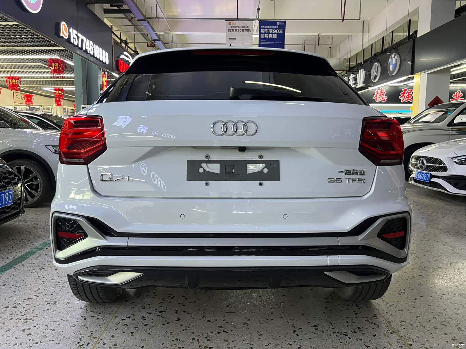 Audi Q2L, 2022 все фото