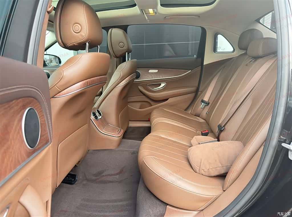 Mercedes-Benz E-Class, 2023 7