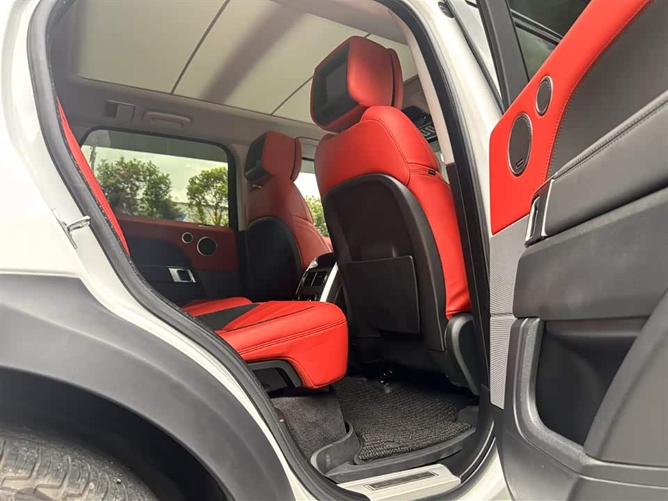 Land Rover Range Rover Sport Land Rover Range Rover Sport