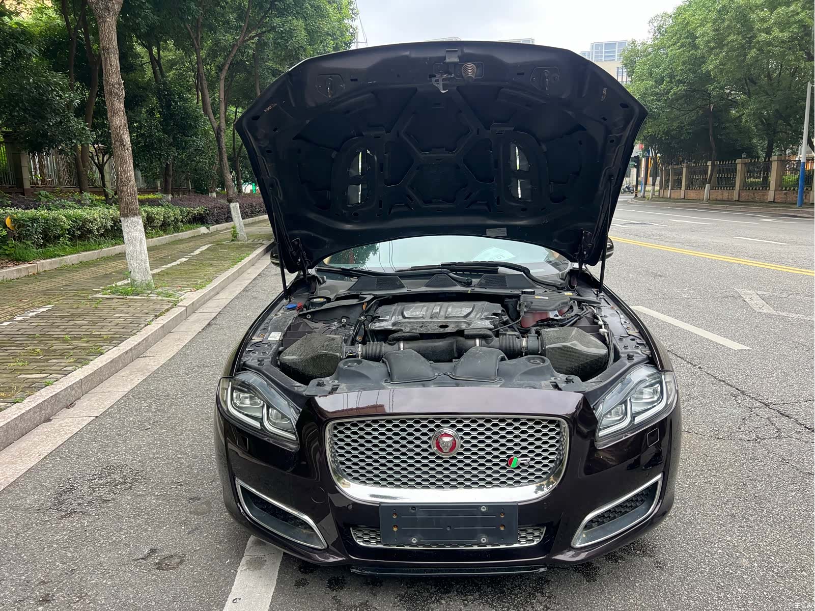 Jaguar XJ, 2014 15