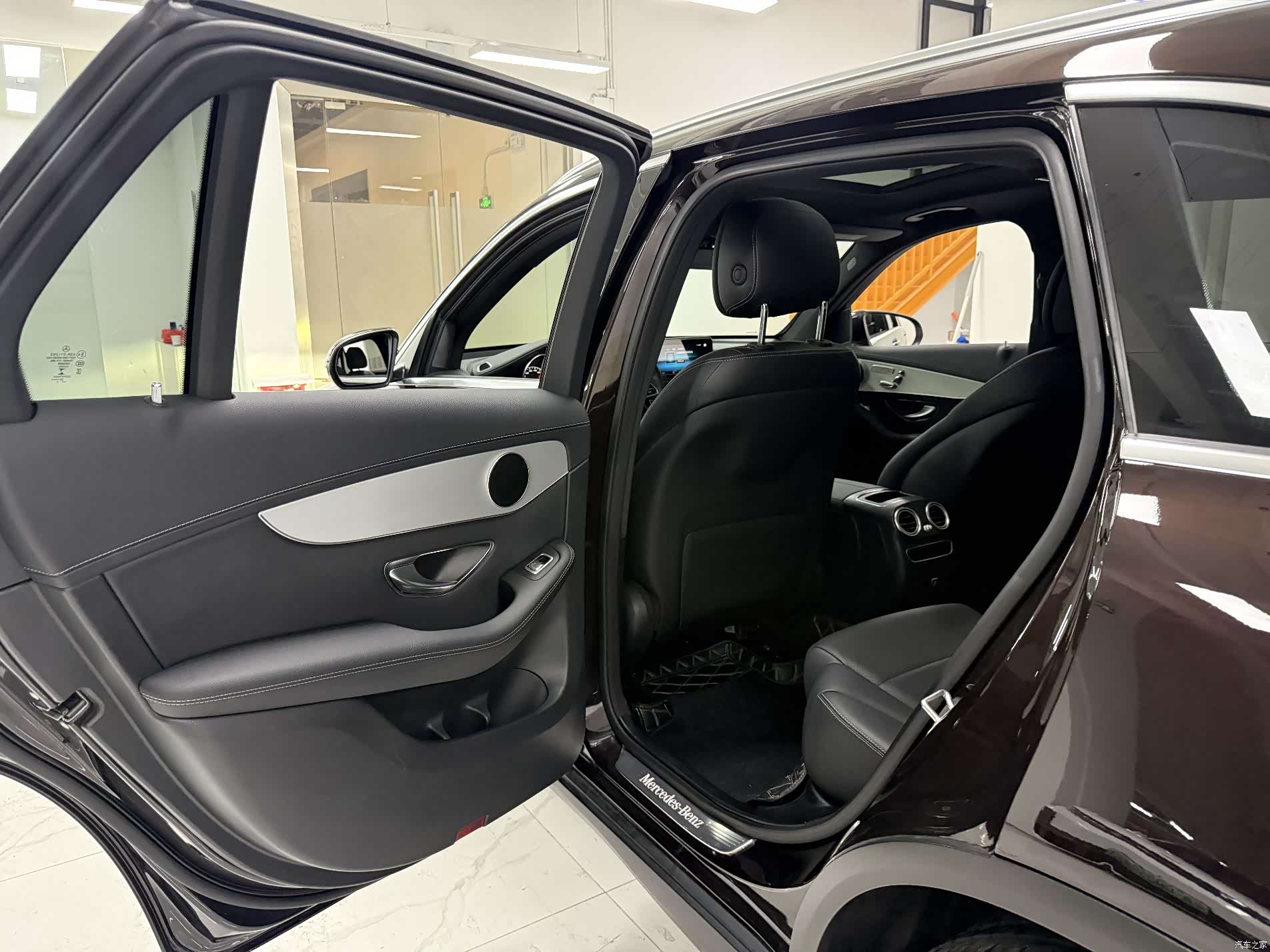 Mercedes-Benz GLC, 2020 13
