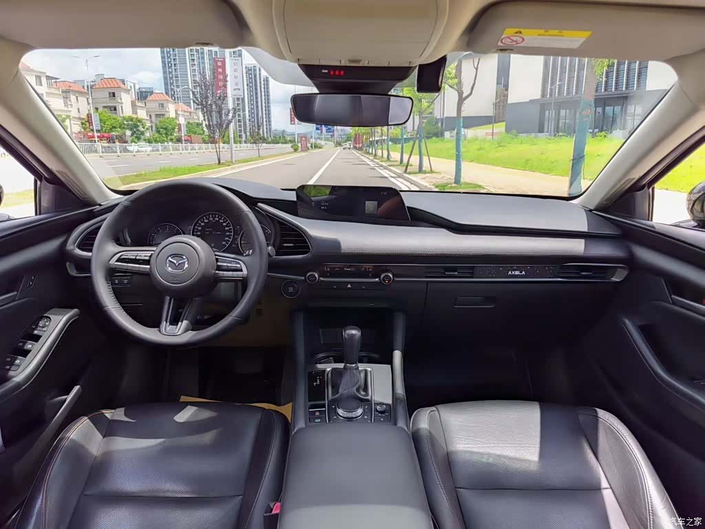 Mazda Mazda3, 2019 10
