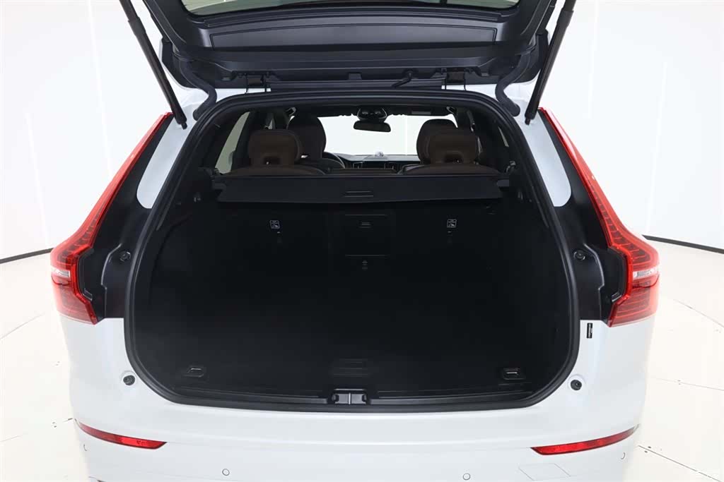 Volvo XC60, 2024 13