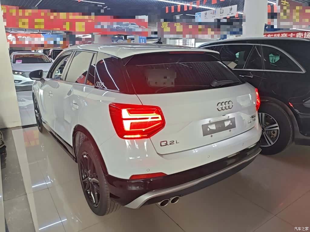 Audi Q2L, 2019 все фото