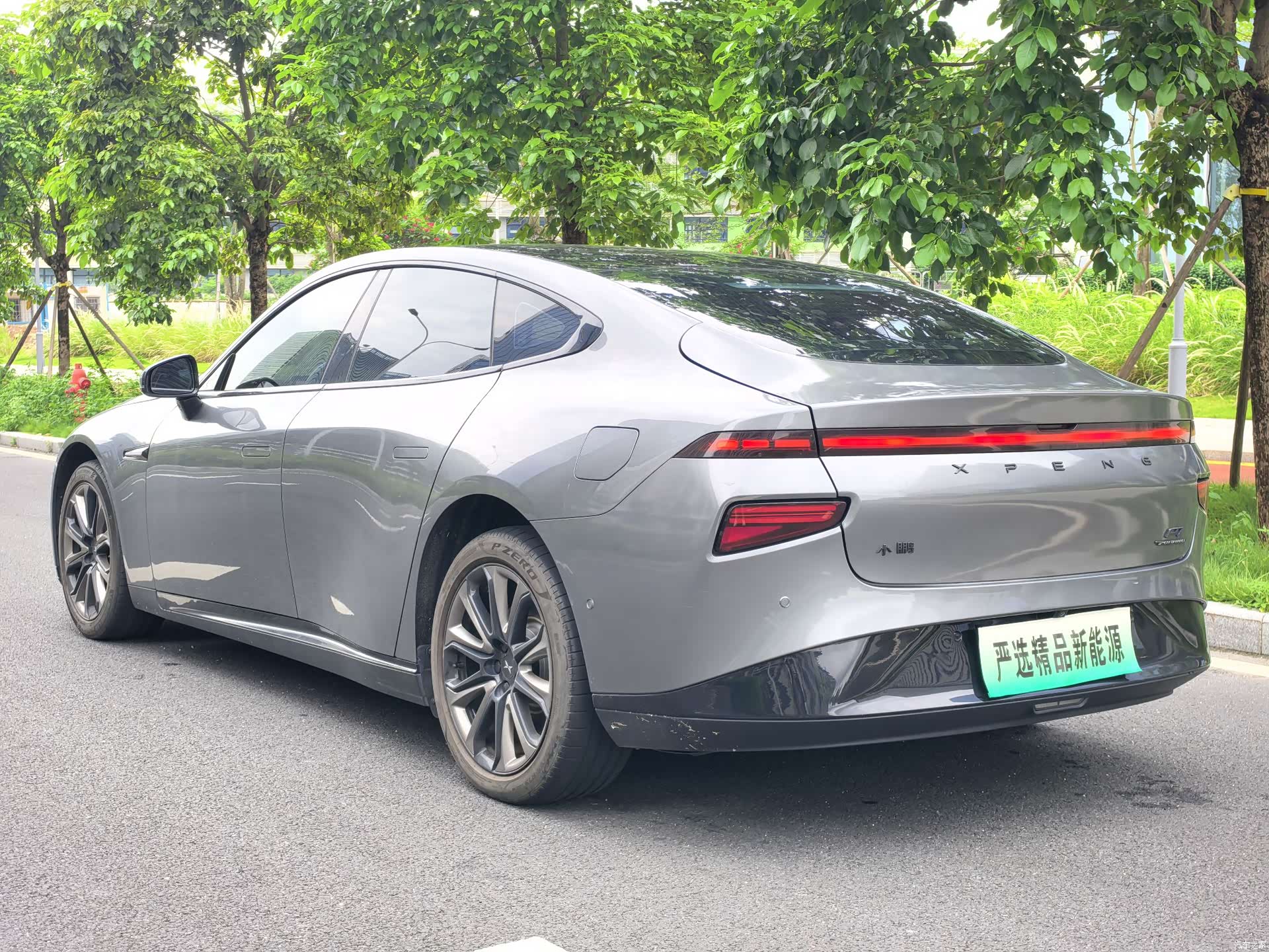 Xpeng P7, 2022 6