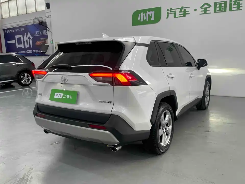 Toyota RAV4 Rongfang